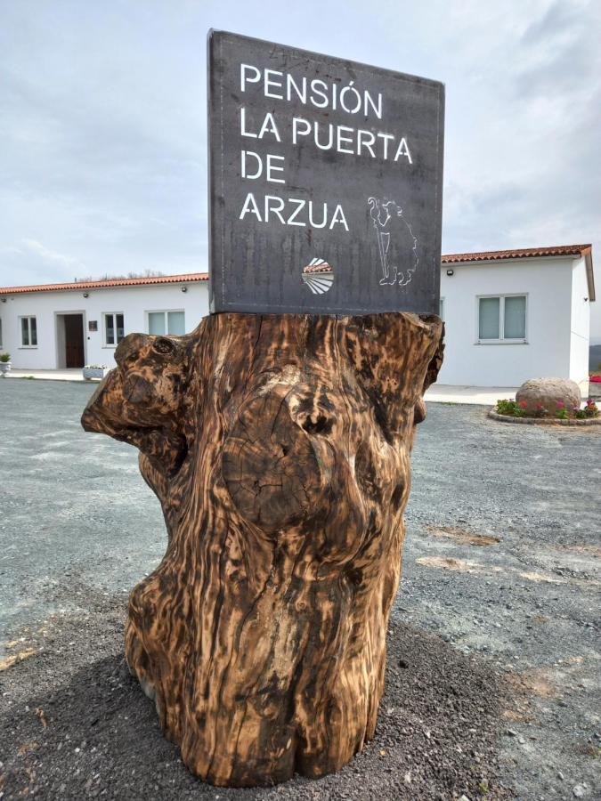 Hotel La Puerta De Arzúa Exteriör bild